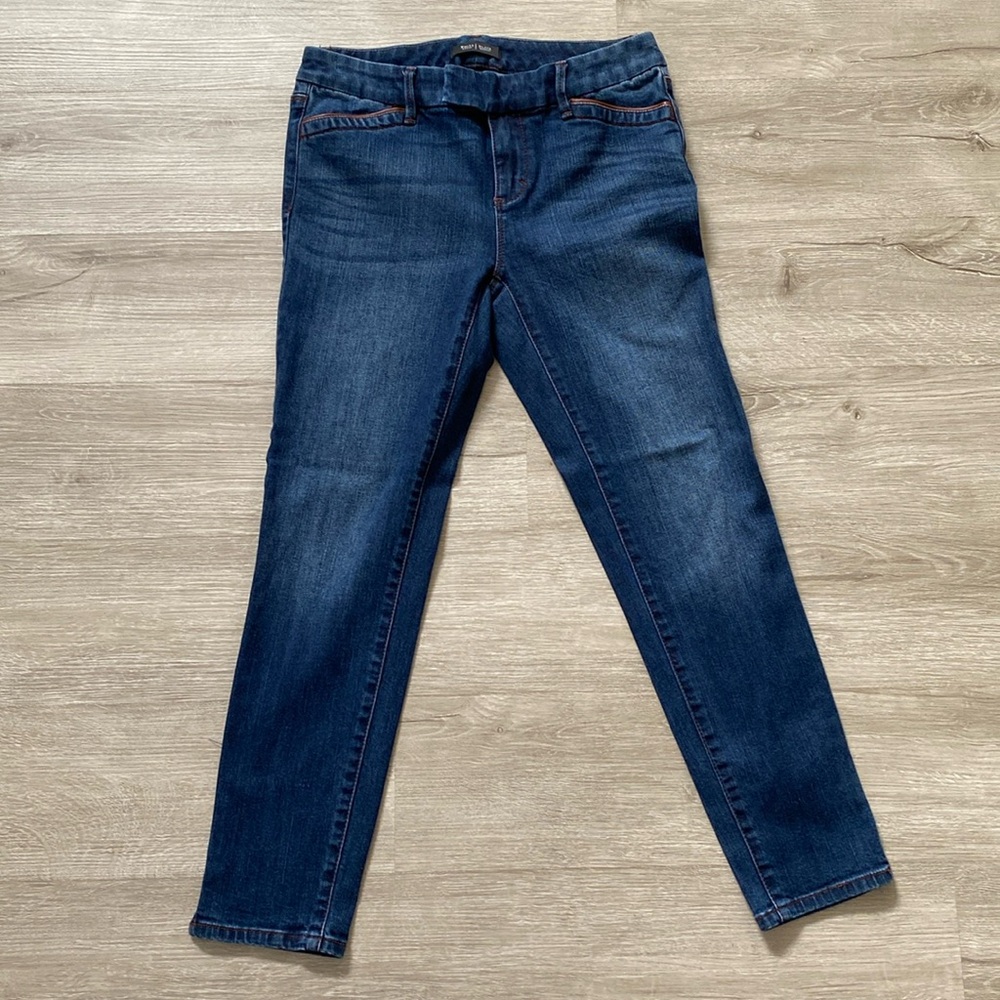 White House, black market cropped skinny jeans